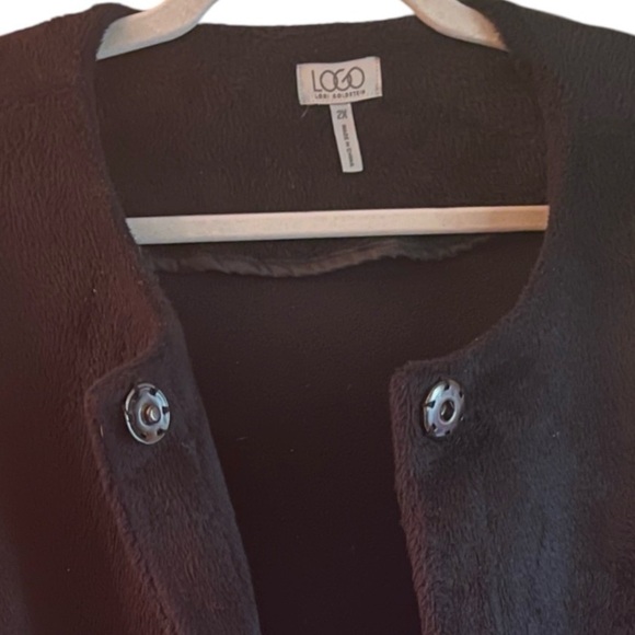 NWOT LOGO By Lori Goldstein Collarless Topper Coat With Pockets. Black. Size 2X - Picture 3 of 14